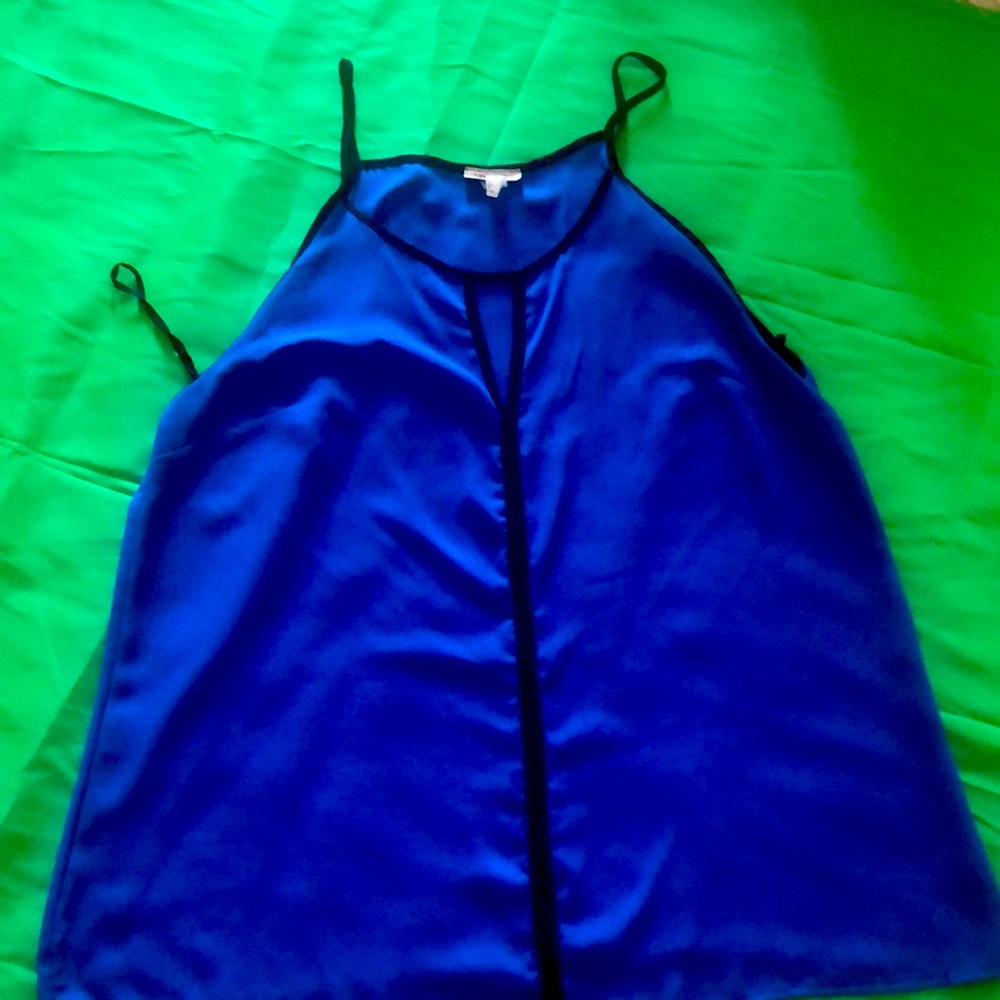 Blue top